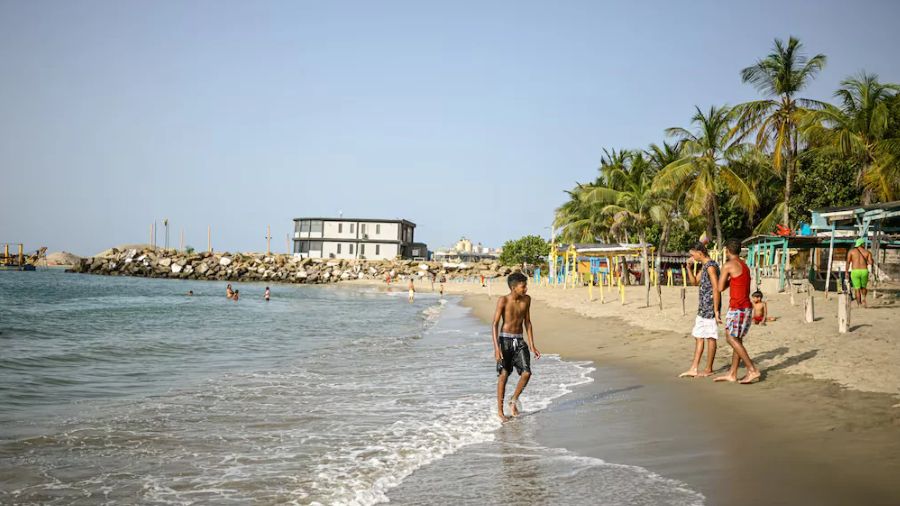 actividades-turisticas-en-playas-de-la-guaira-se-reanudaran-este-31-de-octubre-71183